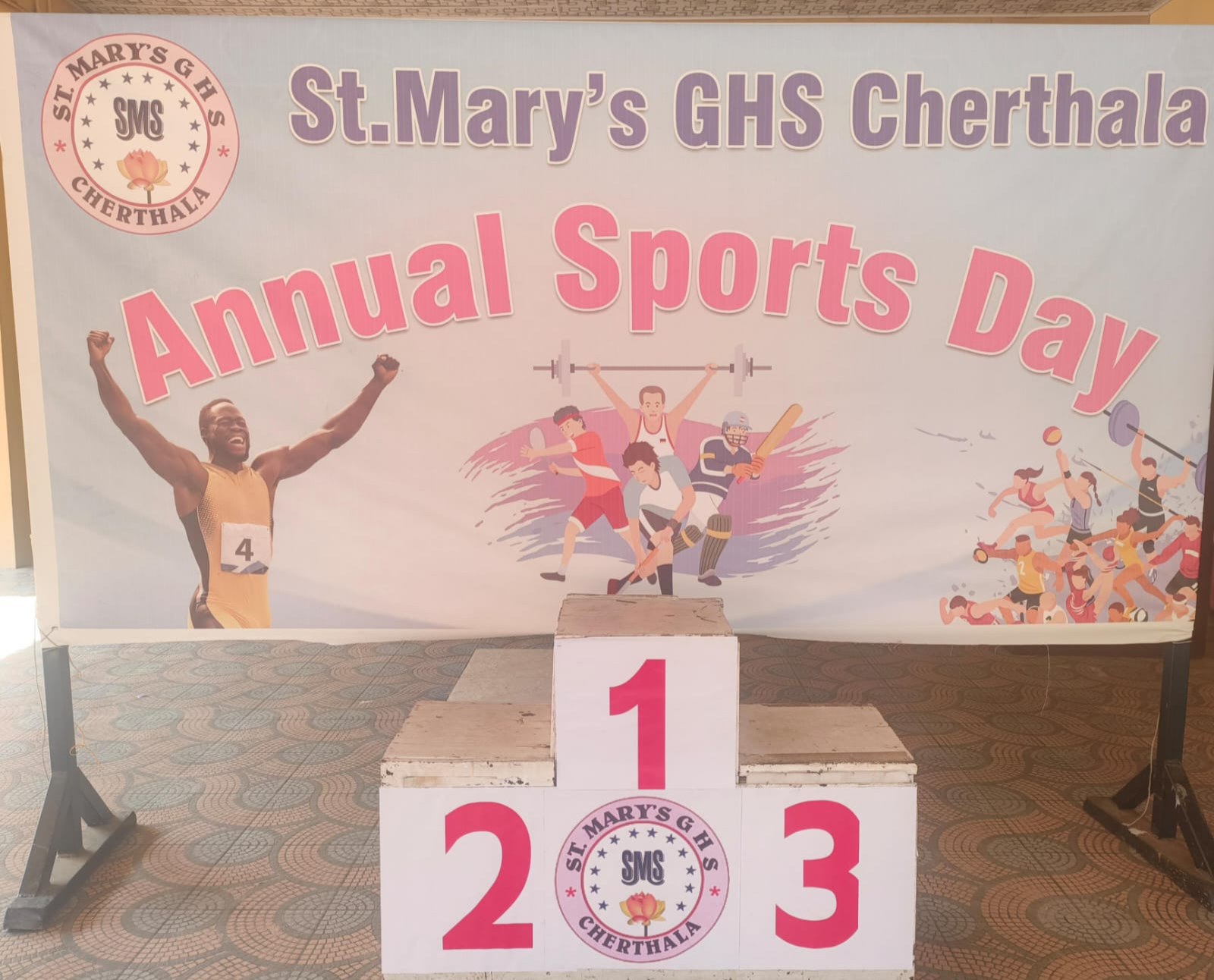 SPORTS  CLUB